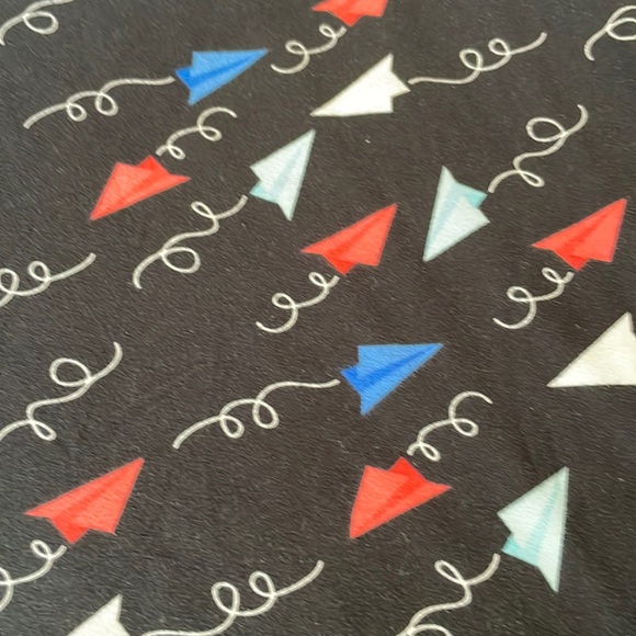 LuLaRoe Americana Irma Tunic: Black with Red, White and Blue Paper Airplanes (M) - Picture 2 of 4